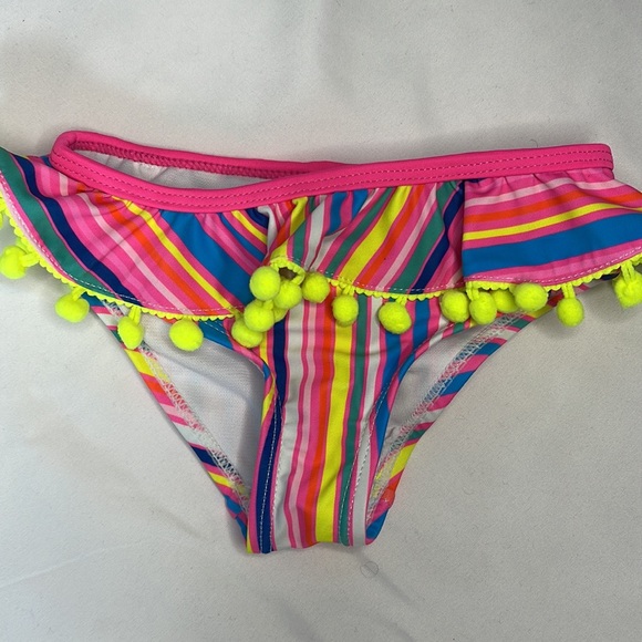Betsey Johnson Two-Piece Girls Swimwear - Picture 4 of 7